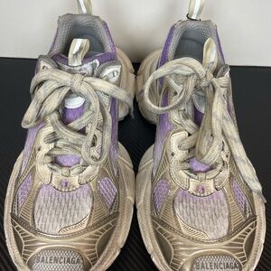 Balenciaga Women's Sneakers in Purple and Gray
